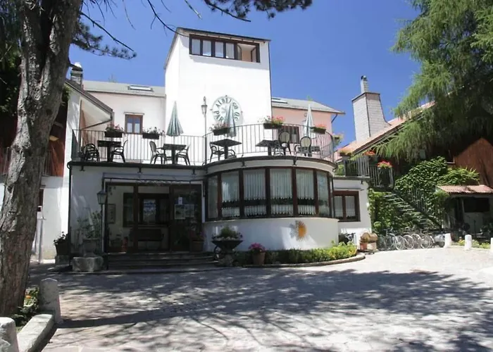 LH Albergo Il Paradiso Pescasseroli